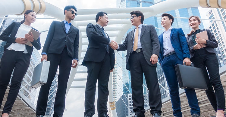 Corporate shuttle bus in Mountain View